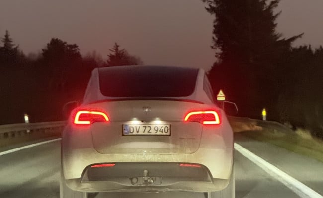 Tesla Model Y Performance DV72940