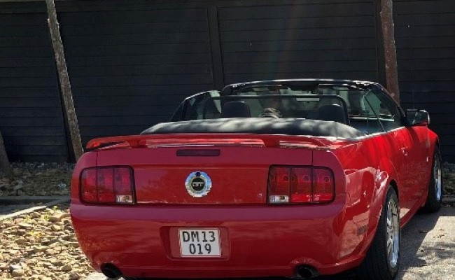 Ford Mustang Gt Cabriolet DR43032
