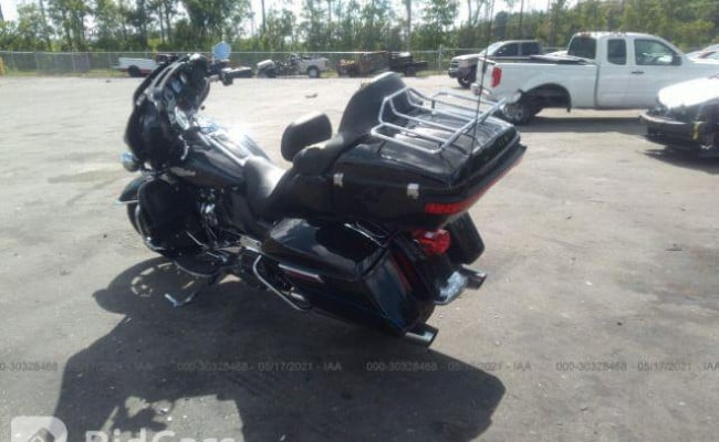 Harley Davidson Flhtk Ultra Limited EA22029